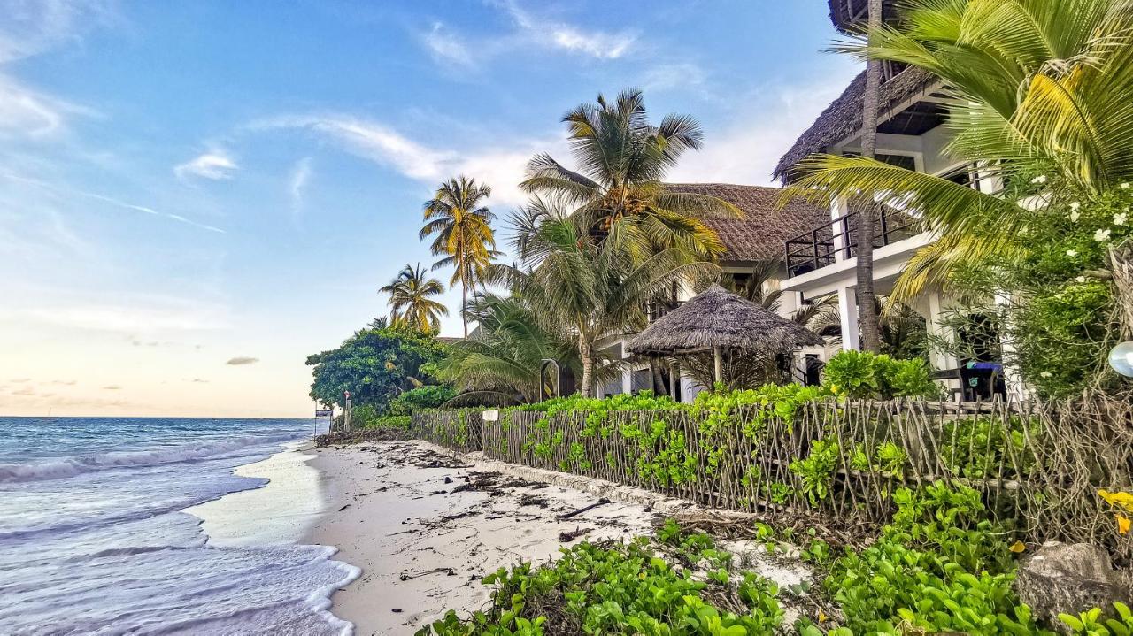 Villa Malaika จัมเบียนี ภายนอก รูปภาพ